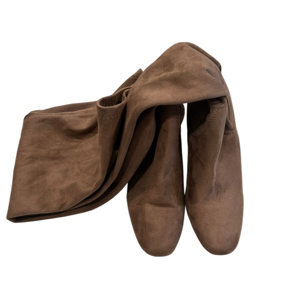 Womens Taupe Suede Over The Knee‎ Block Heel Boots Fashion Footwear Size 9 - Picture 3 of 5